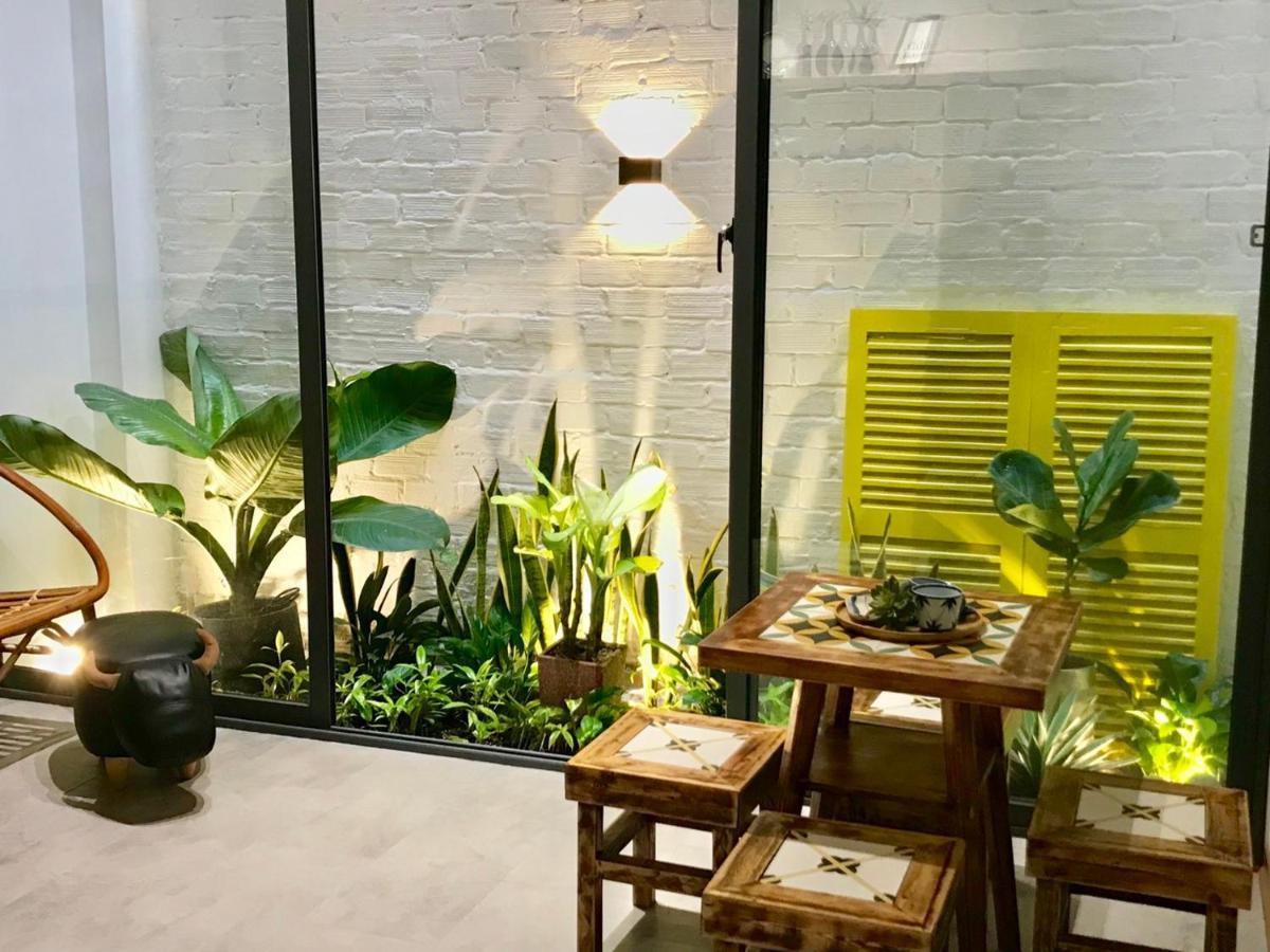 Uri House, 1- 2 Bedroom Tourism Apt, 5' Walk Dragon Bridge Đà Nẵng Kültér fotó